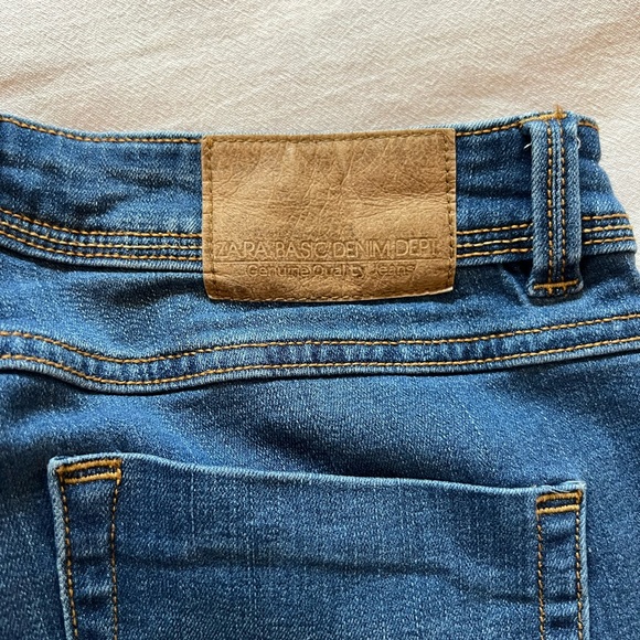 Zara jeans in excellent condition - Picture 3 of 4